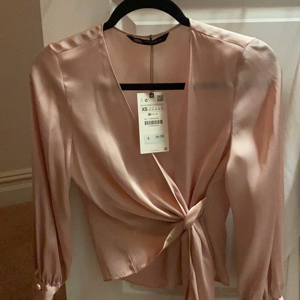 Zara pink blouse beautiful never worn